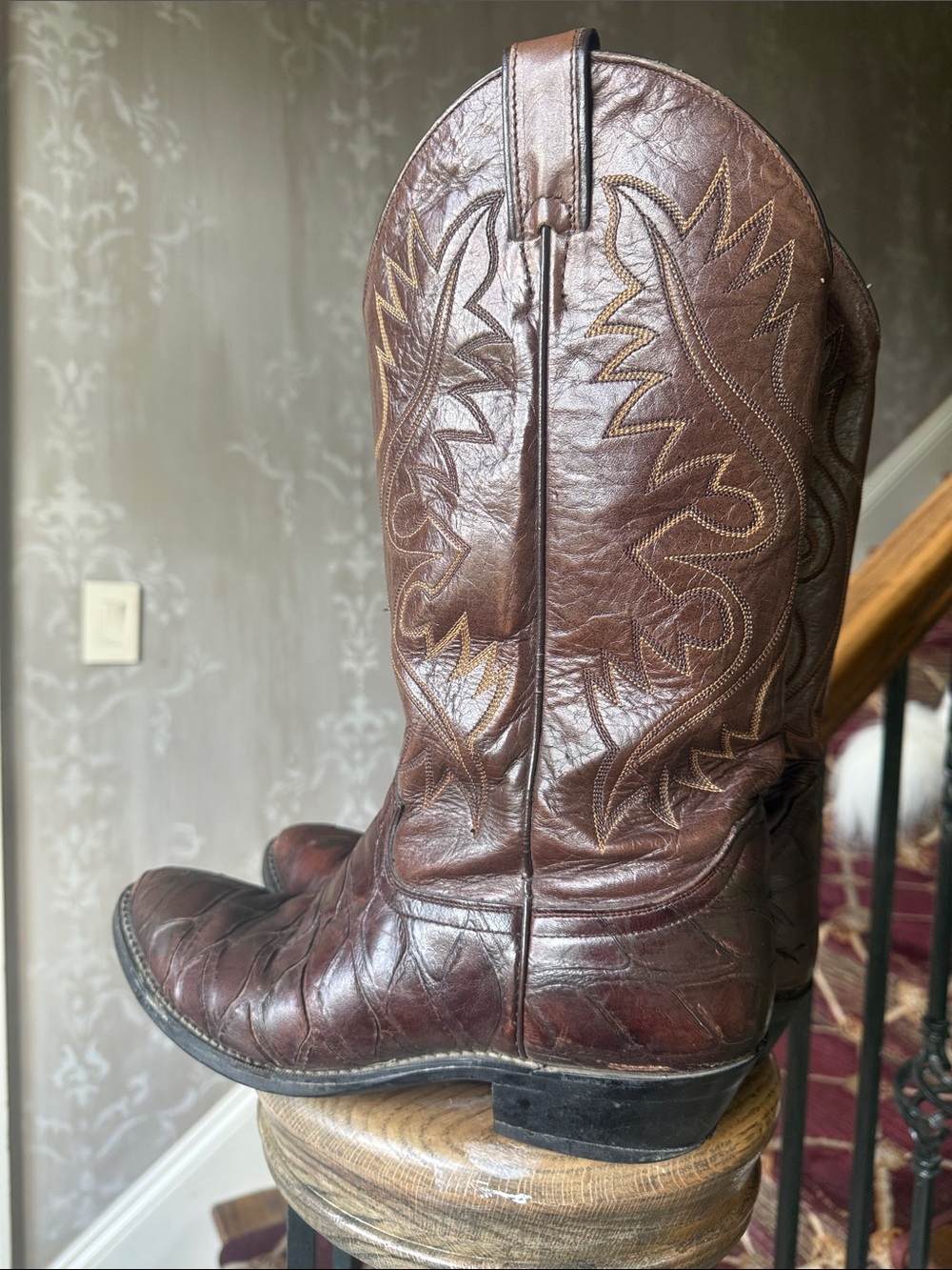 JUSTIN men’s exotic skin cowboy boots size 9, preowned good condition - Picture 4 of 10